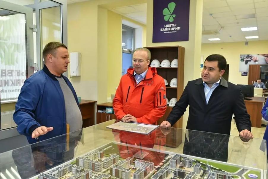Никита Стасишин ознакомился с ходом строительства ЖК "Цветы Башкирии"