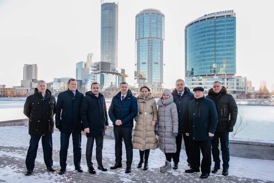 Исполнительный директор АЗРБ Адель Сайфуллина посетила Екатеринбург с рабочим визитом 